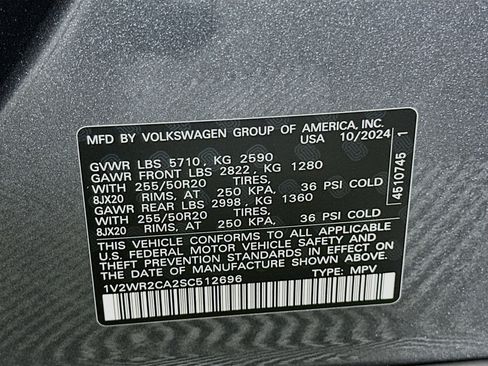 Used 2025 Volkswagen Atlas SE FWD image 12