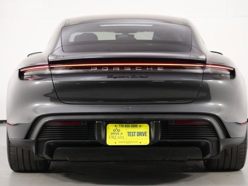 Used 2020 Porsche Taycan Turbo image 11