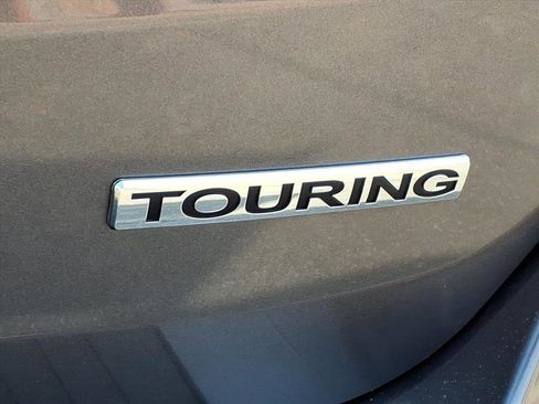 Used 2023 Honda Odyssey Touring image 11