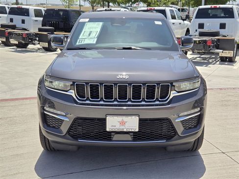 New 2025 Jeep Grand Cherokee Limited image 5