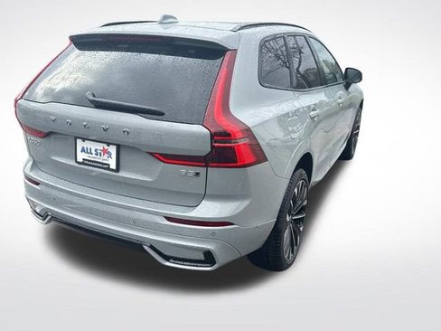 New 2026 Volvo XC60 B5 Ultra image 9