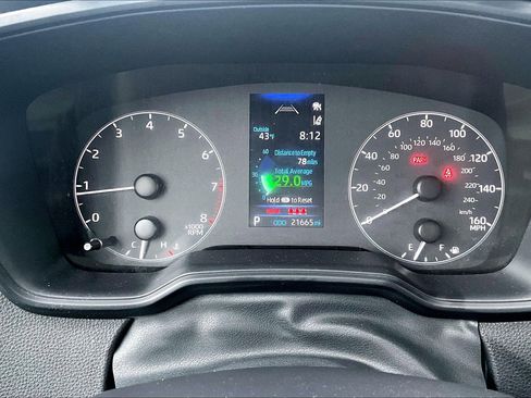 Used 2024 Toyota Corolla LE image 19