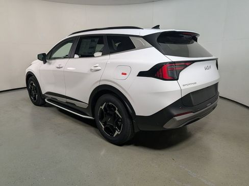 New 2026 Kia Sportage EX w/ EX Panorama Roof Package FWD image 5