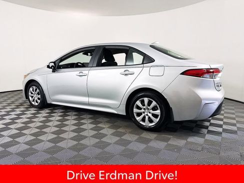 Certified 2026 Toyota Corolla LE FWD image 20