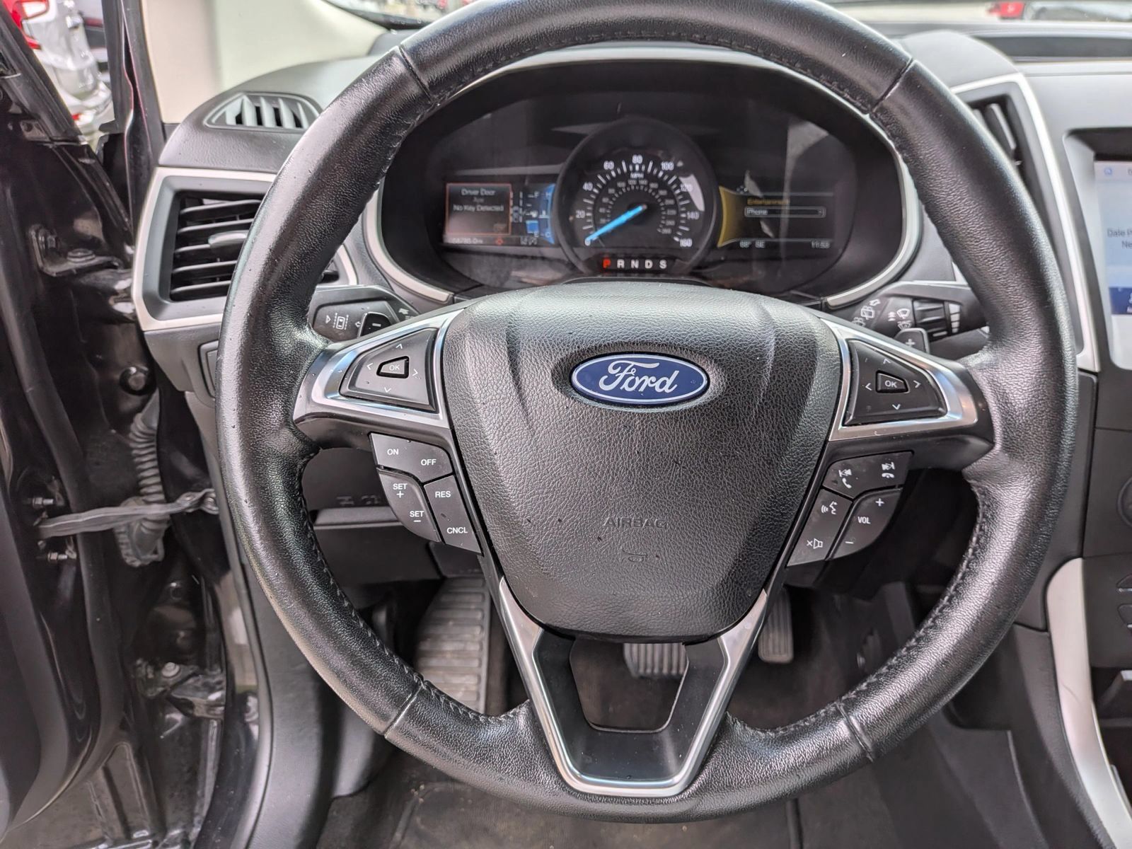 Used 2020 Ford Edge SEL AWD/4WD image 45
