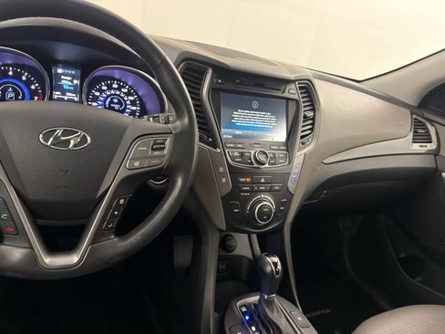 Used 2015 Hyundai Santa Fe Sport 2.0T w/ Option Group 05 FWD image 18