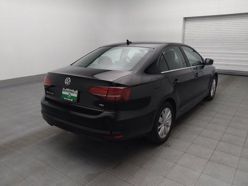 Used 2016 Volkswagen Jetta SE FWD image 9