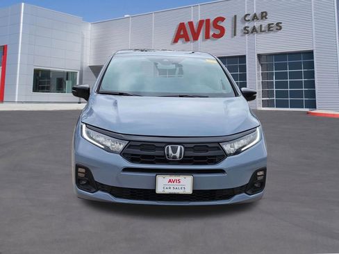 Used 2025 Honda Odyssey Sport-L image 10