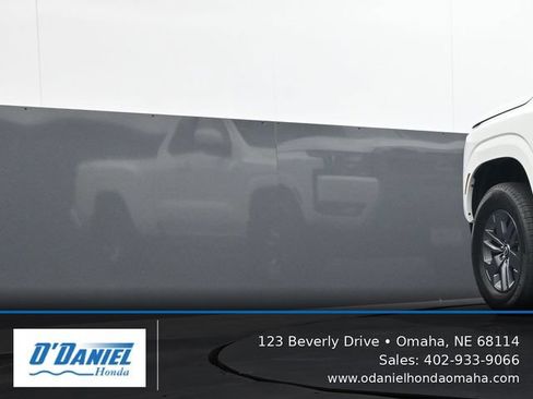 Used 2025 Nissan Frontier SV w/ SV Convenience Package AWD/4WD image 22