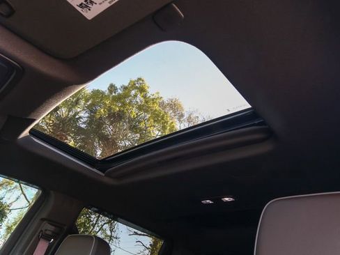 Used 2024 GMC Sierra 1500 Denali w/ Denali Reserve Package image 23