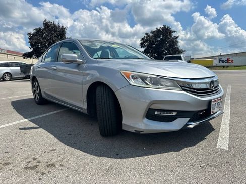 Used 2016 Honda Accord EX-L image 13