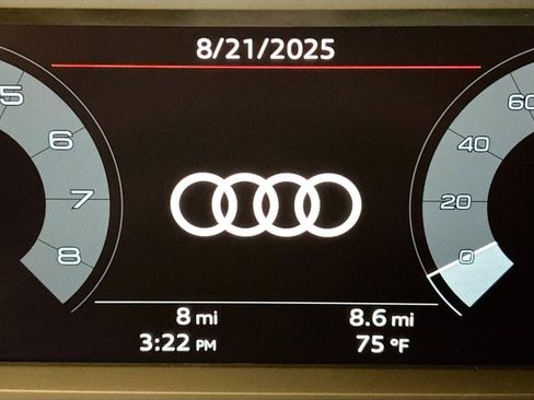 Used 2025 Audi Q3 2.0T Premium Plus w/ Premium Plus Package image 11