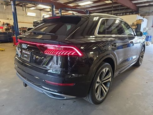 Used 2019 Audi Q8 Premium Plus w/ Premium Plus AWD/4WD image 3