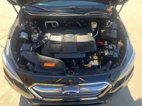Used 2019 Subaru Outback 3.6R Limited AWD/4WD image 32