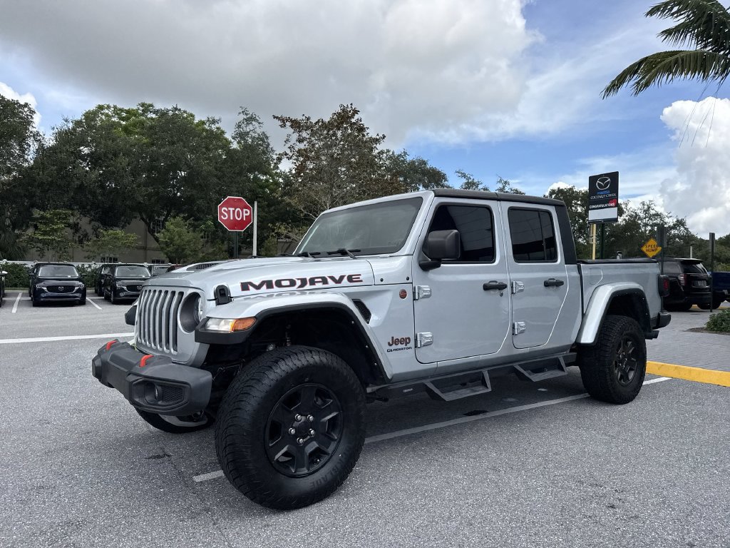 Used 2022 Jeep Gladiator Mojave w/ Trailer Tow Package AWD/4WD image 28