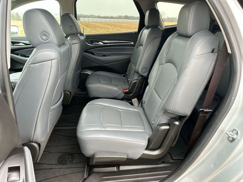 Used 2020 Buick Enclave Premium w/ LPO, Luxury Package image 22