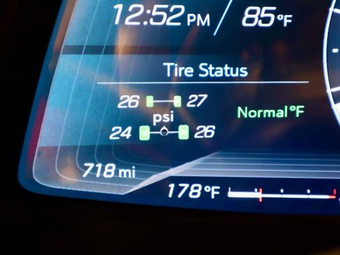 Used 2024 Chevrolet Corvette Z06 RWD image 33