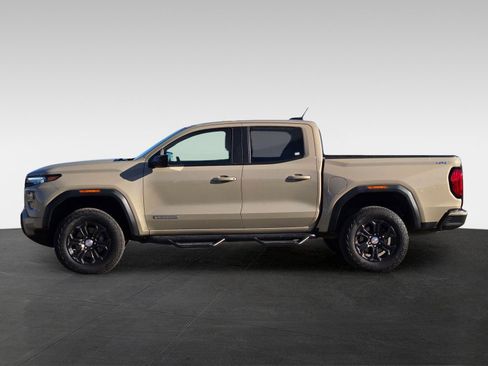 Used 2024 GMC Canyon Elevation w/ Convenience Package image 7