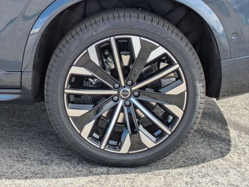 New 2026 Volvo XC90 T8 Plus w/ Protection Package image 6