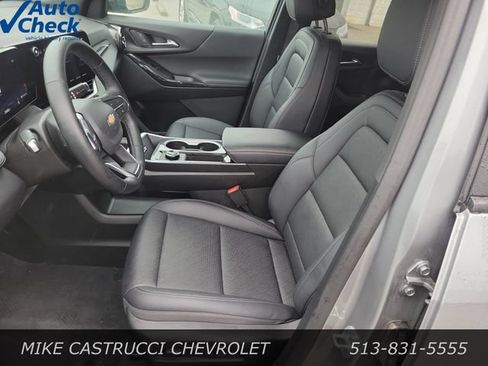 Used 2026 Chevrolet Equinox LT w/ Convenience Package II FWD image 27