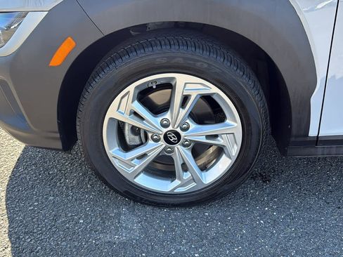 Used 2023 Hyundai Kona SEL image 10