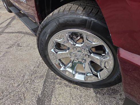 Used 2022 RAM 1500 Big Horn AWD/4WD image 12