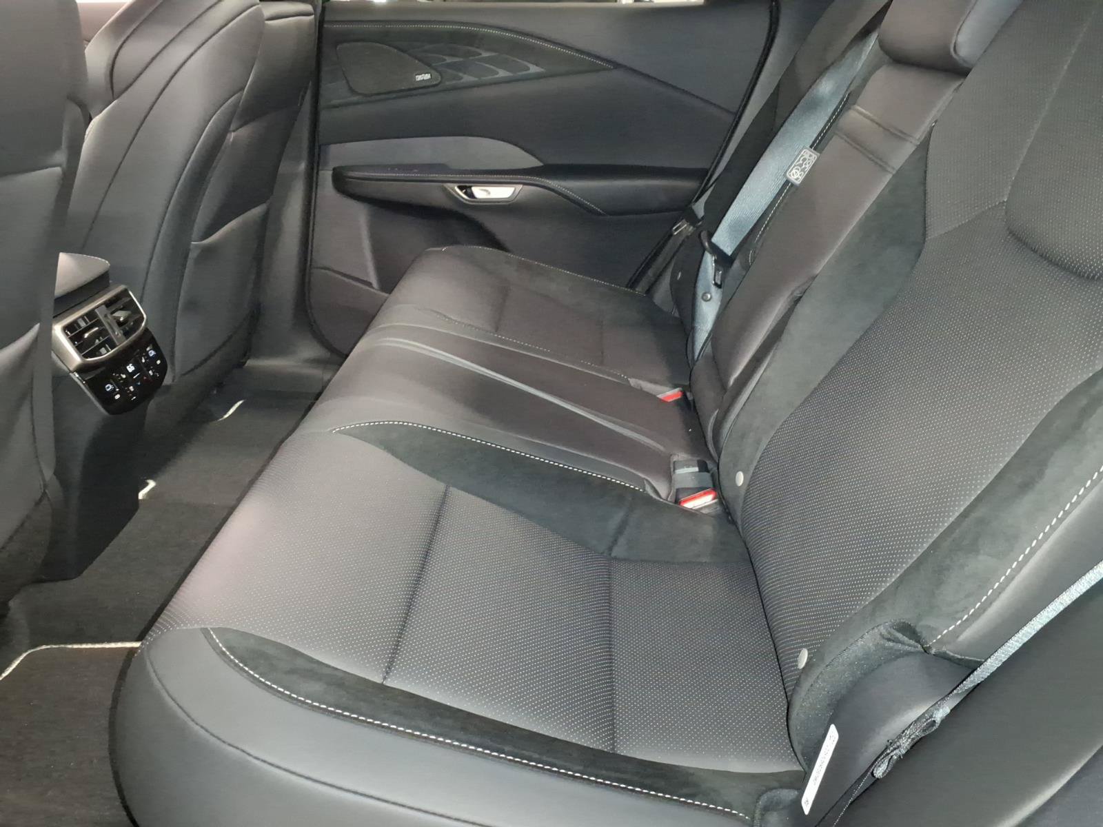 New 2026 Lexus RX 500h F Sport AWD/4WD image 11