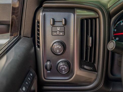 Used 2018 Chevrolet Silverado 2500 High Country w/ Duramax Plus Package AWD/4WD image 37
