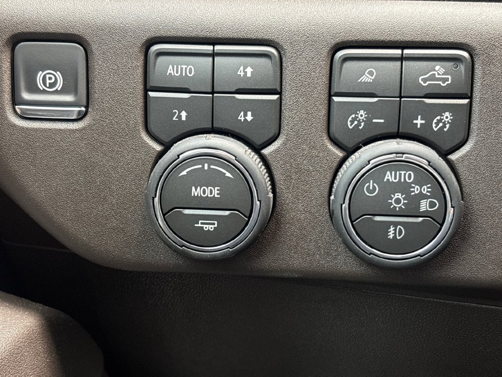 New 2026 Chevrolet Silverado 1500 RST AWD/4WD image 13