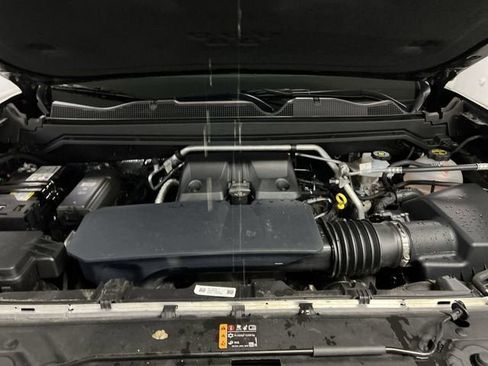 Certified 2024 GMC Canyon Denali AWD/4WD image 31