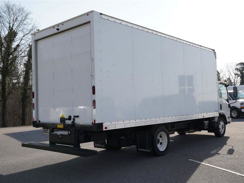 New 2024 Chevrolet Low Cab Forward image 4