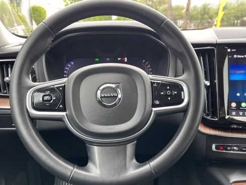 Used 2023 Volvo XC60 B5 Ultimate w/ Climate Package AWD/4WD image 31