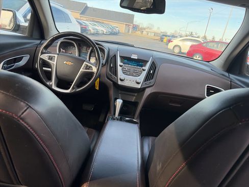 Used 2011 Chevrolet Equinox LT w/ Chrome Appearance Package image 10