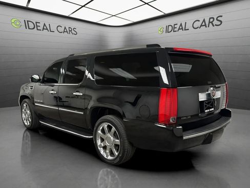 Used 2013 Cadillac Escalade ESV Luxury AWD/4WD image 7