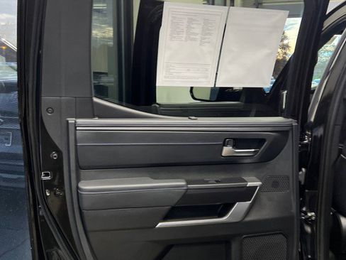 Used 2023 Toyota Tundra Platinum image 15