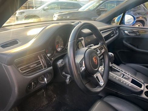 Used 2020 Porsche Macan S AWD/4WD image 14