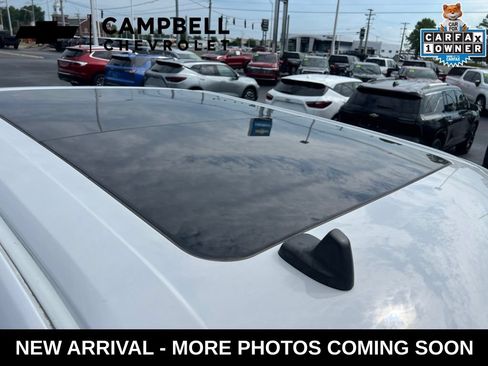 Used 2019 Ford F150 Lariat w/ Equipment Group 502A Luxury AWD/4WD image 9