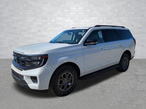 New 2026 Ford Expedition Active RWD image 7