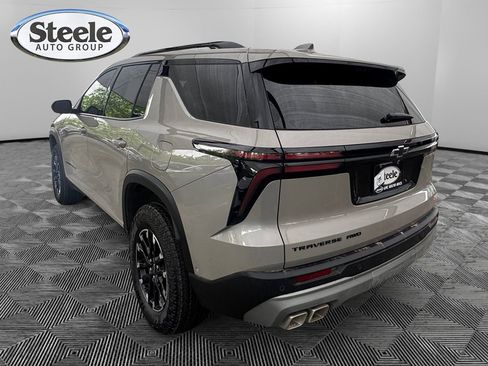 Used 2026 Chevrolet Traverse Z71 w/ Enhanced Driving Package AWD/4WD image 3