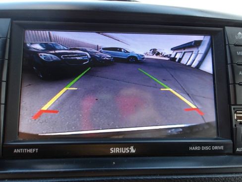 Used 2019 Dodge Grand Caravan SXT FWD image 25