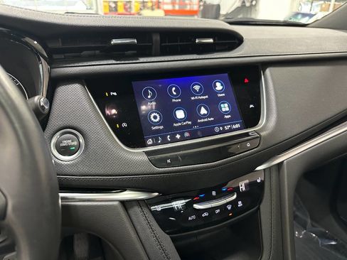 Used 2024 Cadillac XT6 Luxury w/ LPO, Floor Liner Package image 44
