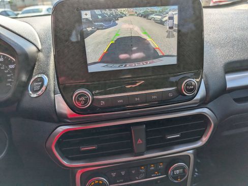 Used 2019 Ford EcoSport SE FWD image 23
