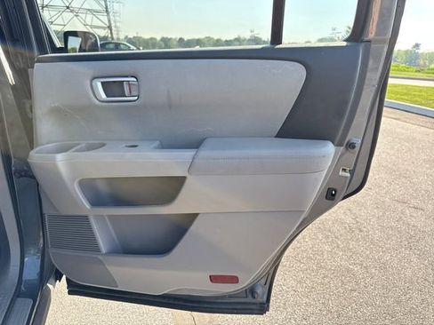 Used 2012 Honda Pilot EX image 17