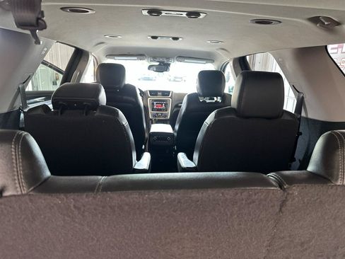 Used 2017 GMC Acadia Limited SLT FWD image 15