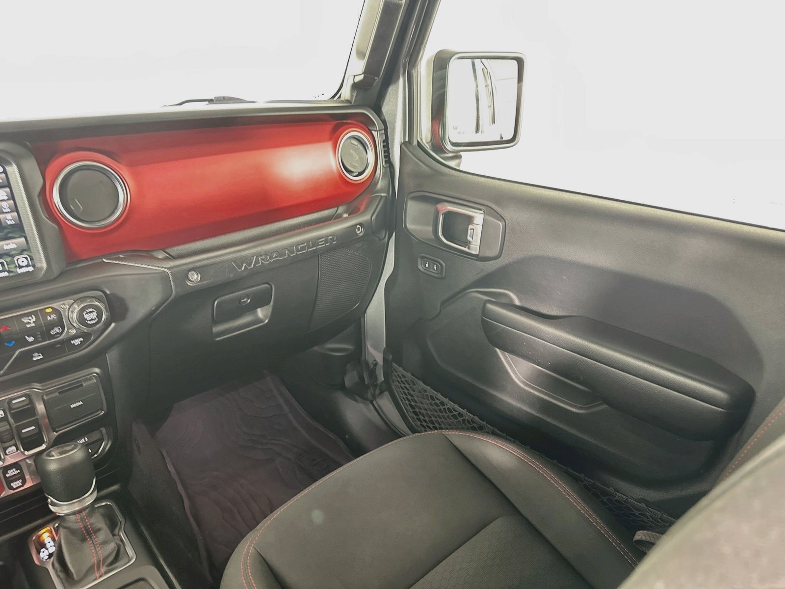 Used 2021 Jeep Wrangler Unlimited Rubicon AWD/4WD image 22