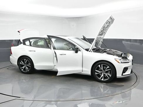 Used 2023 Volvo S60 B5 Core w/ Climate Package FWD image 48