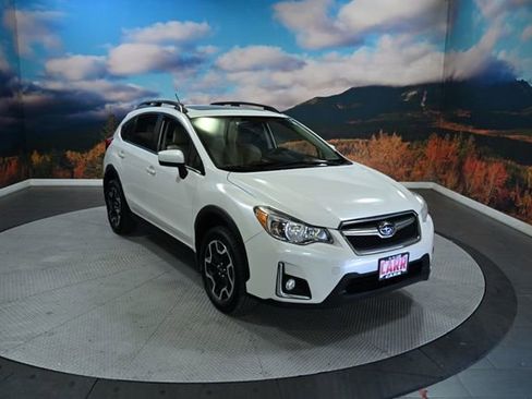 Used 2016 Subaru Crosstrek 2.0i Premium w/ Moonroof Package image 1