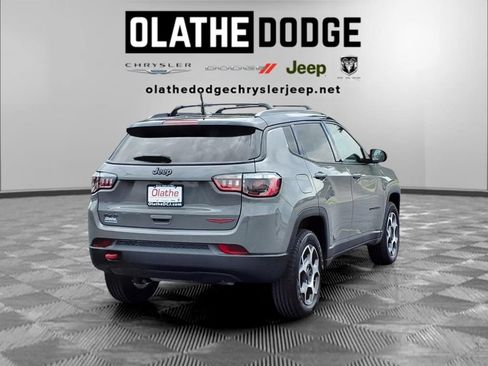 Certified 2022 Jeep Compass Trailhawk w/ Sun and Sound Group AWD/4WD image 28