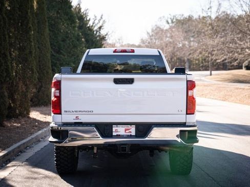 Used 2025 Chevrolet Silverado 2500 LT w/ Convenience Package image 13