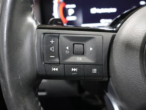 Used 2023 Nissan Rogue Platinum w/ Platinum Premium Package AWD/4WD image 36